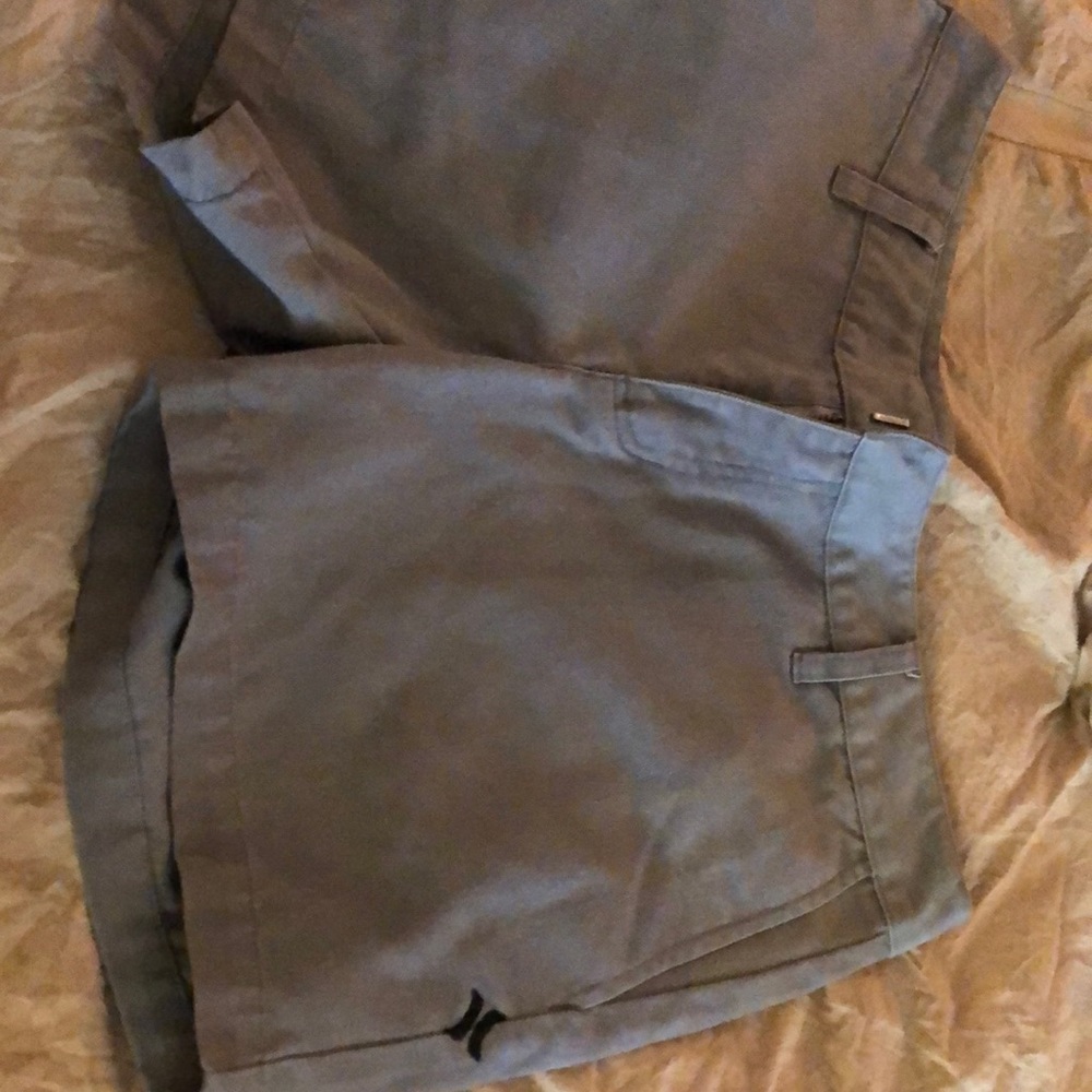 Hurley shorts, gray, size 5